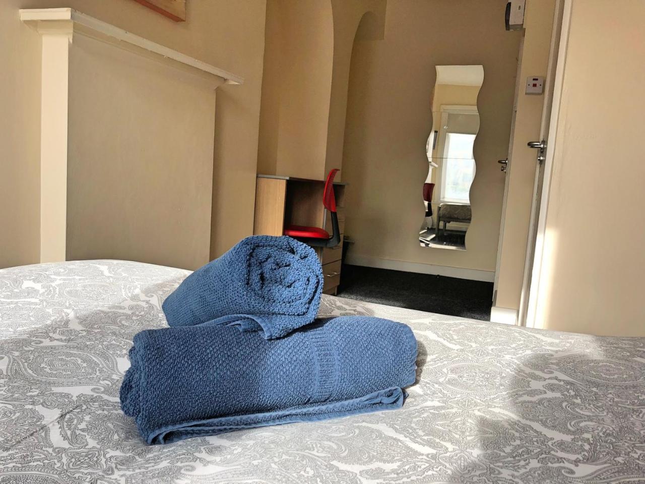 Harley Rooms - Private Double Rooms With Shower Sheffield Esterno foto